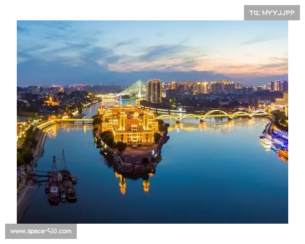 平潭国际风帆运动基地与闽台合作游艇码头投入使用