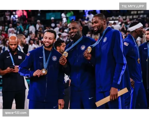 美媒统计半程得分榜，老牌球星詹姆斯杜兰特库里高效依旧