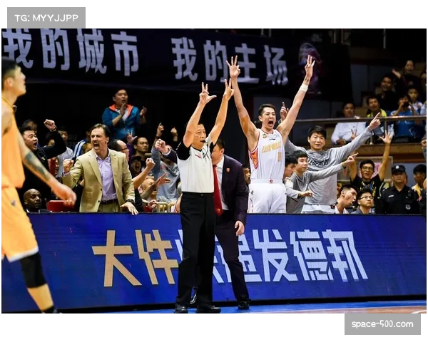 季后赛首组对决浮现：广厦VS深圳，上演锋线群强强对话